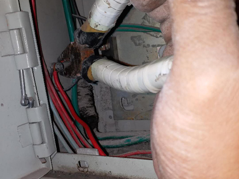 婁底維修師傅電工哪里找，哪家婁底房屋維修公司師傅專業(yè)