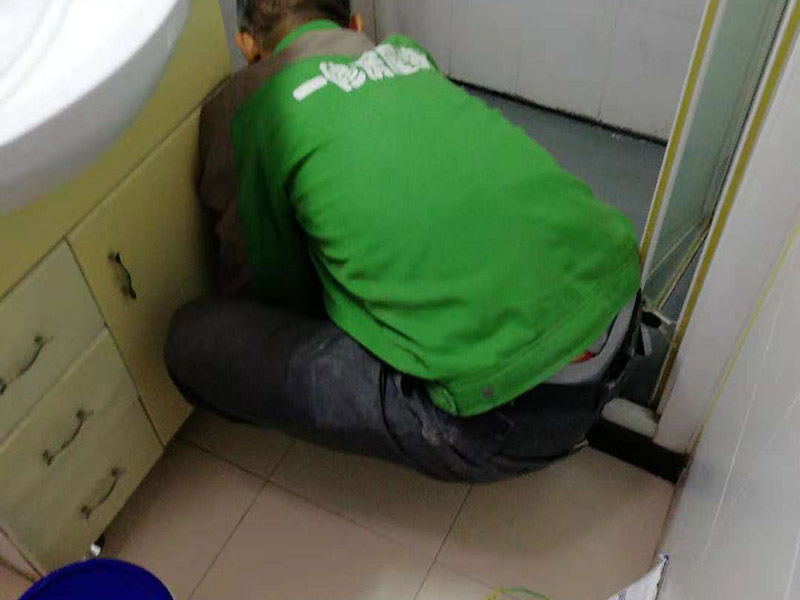 蘇州刷乳膠漆多少錢一平，蘇州刷乳膠漆哪種材料好