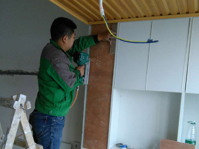 蘇州木門安裝企業(yè)合作,服務費用月結,蘇州安裝門窗公司合作推薦