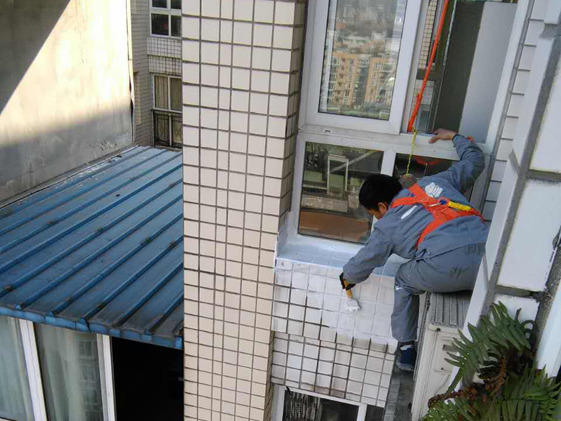 一修木地板安裝、外墻防水、線路安裝、