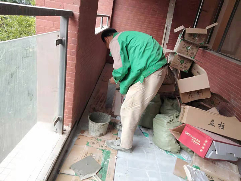 砧瓷磚包工包料多少錢一平方，砧瓷磚需