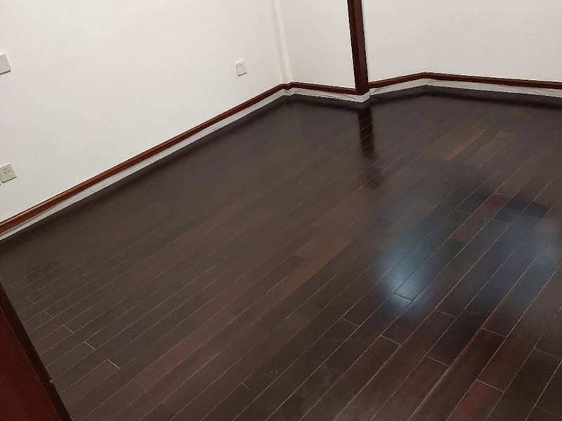 濟(jì)南木地板損壞嚴(yán)重需要更換，維修前需