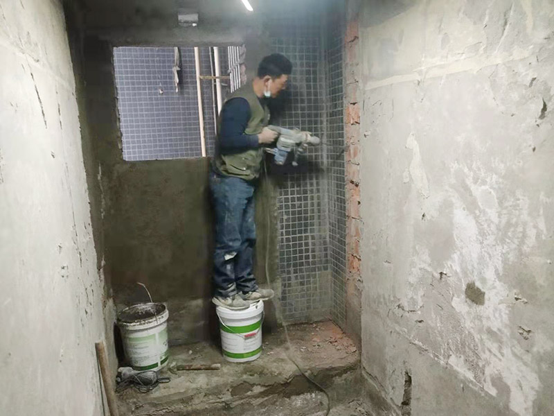 衛(wèi)生間樓上漏水到樓下，衛(wèi)生間漏水樓下