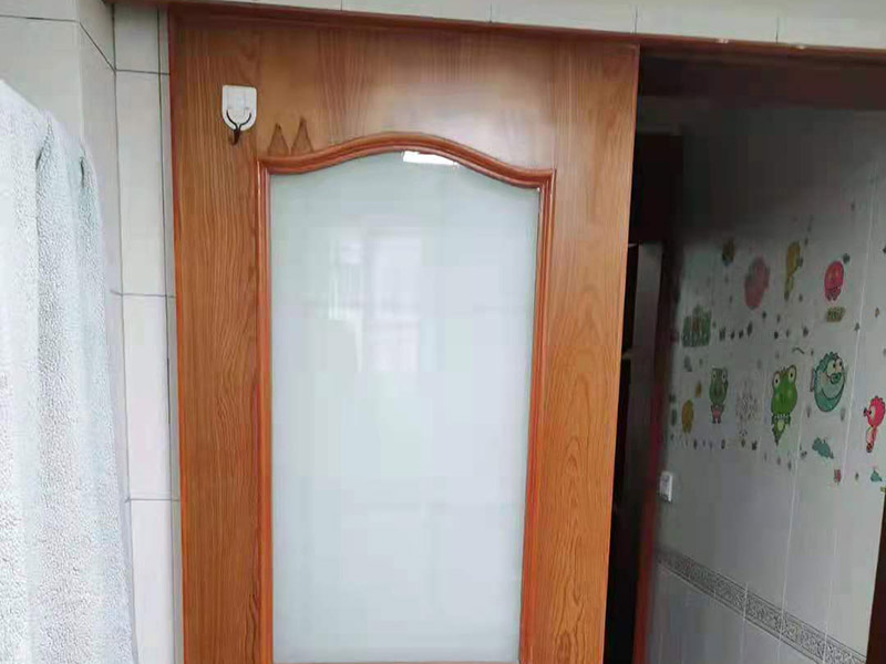 中山衛(wèi)生間安裝什么門比較好？