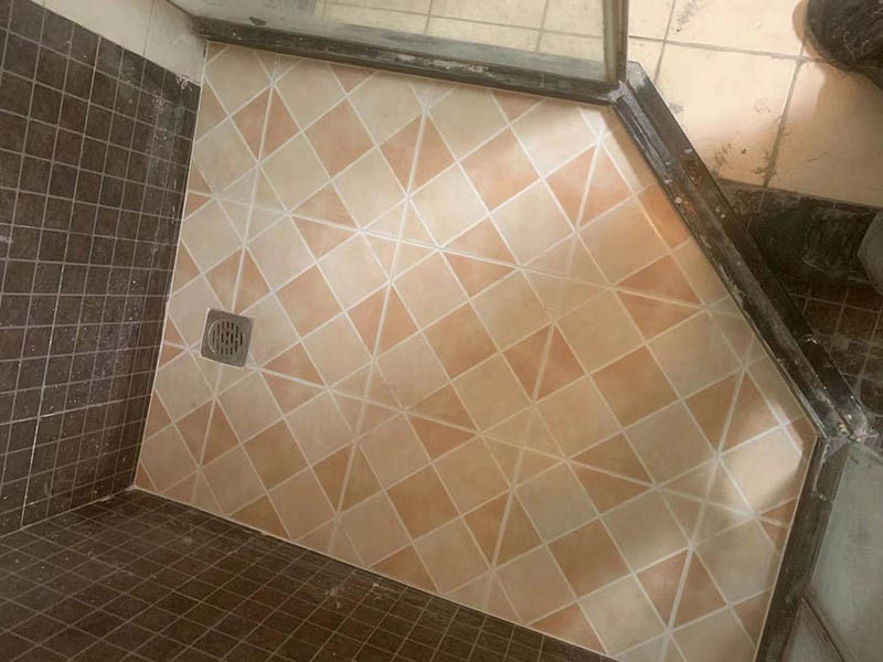 衛(wèi)生間地磚縫隙漏水怎么辦？
